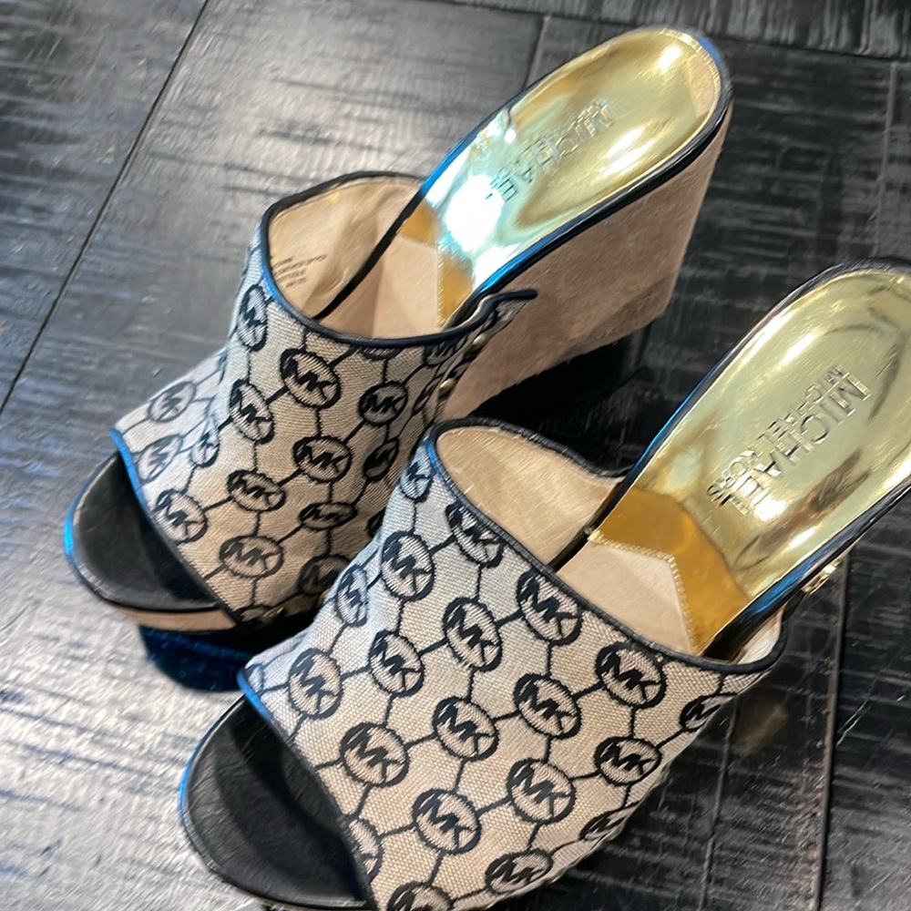Michael Kors wedges in excellent condition only worn twice